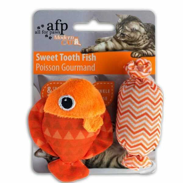 modern cat sweet tooth fish katzenspielzeug orange